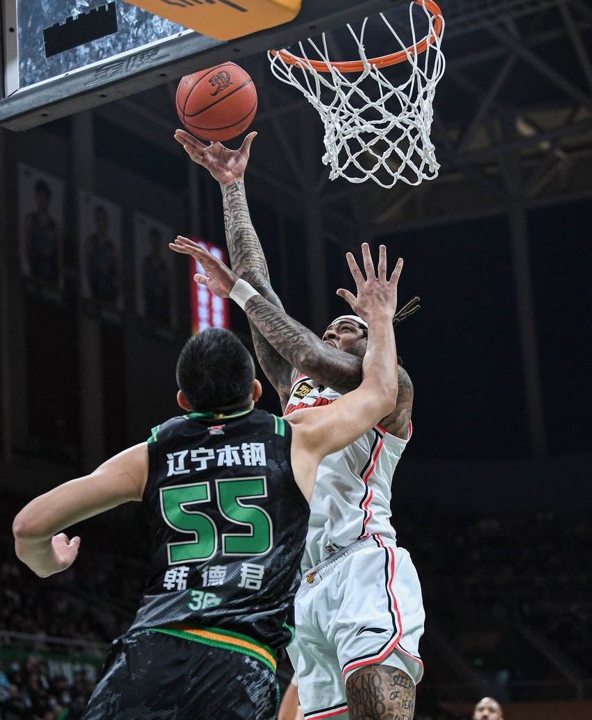 集结日广厦男篮扳平良机——法甲节点到来；底气十足；轮换策略成焦点的简单介绍